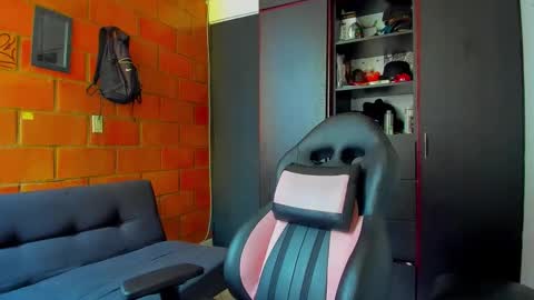 Snapshot of methodicxxx chatting on November 2, 1:02 pm xxxxxxxxxmethodicxxxxxxxxx online show from November 2, 1:02 pm