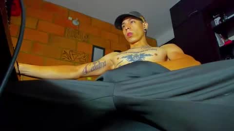 Snapshot of methodicxxx chatting on November 4, 10:36 am xxxxxxxxxmethodicxxxxxxxxx online show from November 4, 10:36 am