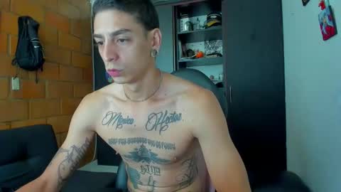 Snapshot of methodicxxx chatting on November 6, 11:55 am xxxxxxxxxmethodicxxxxxxxxx online show from November 6, 11:55 am