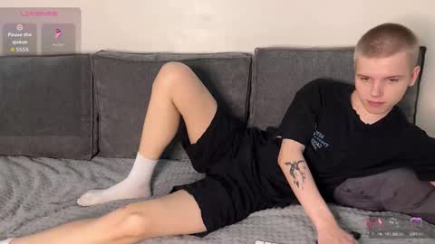 Arthur online show from November 15, 9:54 pm