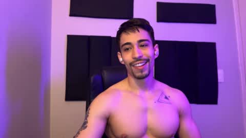 Snapshot of mettew22cm chatting on March 7, 9:27 pm mettew22cm online show from March 7, 9:27 pm