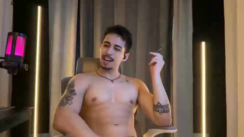 Snapshot of mettew22cm chatting on October 25, 8:33 am mettew22cm online show from October 25, 8:33 am