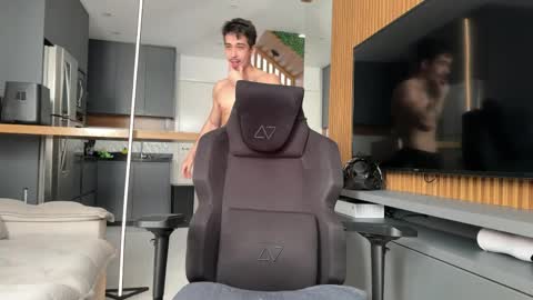 mettew22cm online show from April 12, 10:53 am