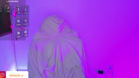 Booniee online show from April 14, 3:23 am