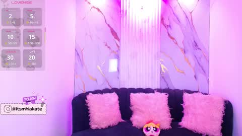 Mhia Kate online show from February 9, 12:20 pm