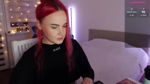 Snapshot of mi_cherry chatting on December 27, 11:31 pm Alice online show from December 27, 11:31 pm