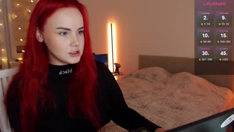 Snapshot of mi_cherry chatting on January 13, 10:03 pm Alice online show from January 13, 10:03 pm