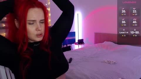 Snapshot of mi_cherry chatting on January 21, 7:28 pm Alice online show from January 21, 7:28 pm