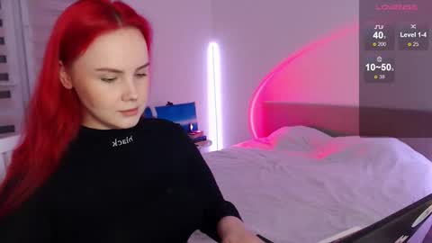 Snapshot of mi_cherry chatting on January 29, 11:25 pm Alice online show from January 29, 11:25 pm