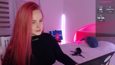 Snapshot of mi_cherry chatting on March 1, 5:38 pm Alice online show from March 1, 5:38 pm