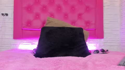 Mia Blonde online show from January 15, 1:02 am