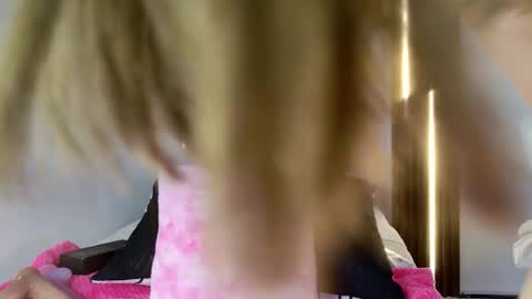 Mia Blonde online show from November 23, 7:57 pm