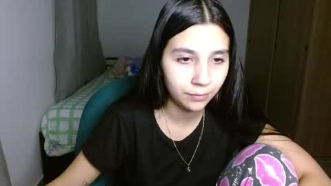Mia online show from September 17, 2:02 am