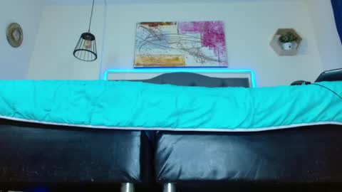 C A L L  M E  M I A  online show from January 18, 6:56 am