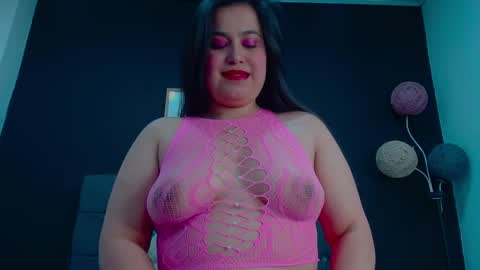 C A L L  M E  M I A  online show from October 5, 1:48 am