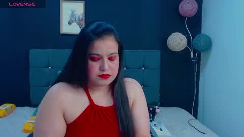 C A L L  M E  M I A  online show from November 19, 2:00 am