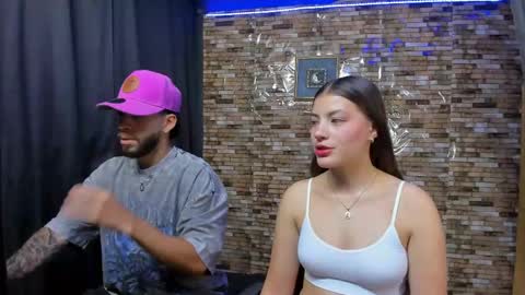 Mia and vincentt model indepent online show from March 2, 3:24 am