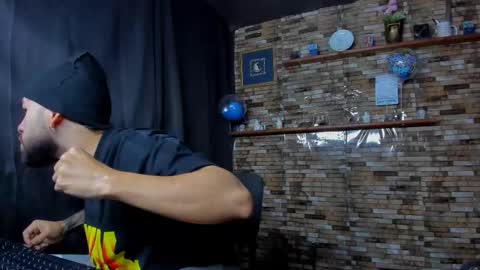 Mia and vincentt model indepent online show from October 17, 6:05 am