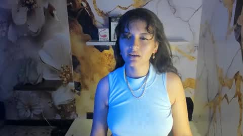 Mia online show from January 16, 6:45 pm