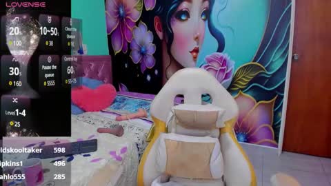 Mia online show from February 25, 7:31 am