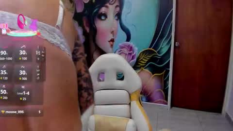 Mia online show from November 12, 8:41 pm