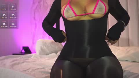 Anna online show from March 3, 4:35 pm