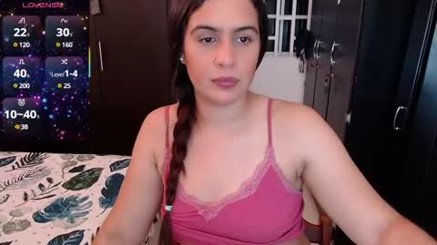 Mia online show from March 1, 3:10 am