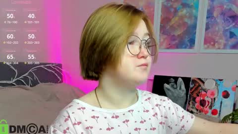 Mia online show from October 22, 2:45 am