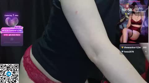 Snapshot of mia_g0ld chatting on February 5, 8:46 pm Golden ones online show from February 5, 8:46 pm