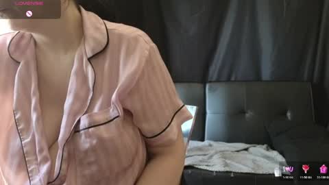 Golden ones online show from April 7, 12:27 pm