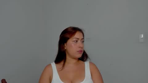 Snapshot of mia_garcia2 chatting on November 23, 8:19 pm MIA online show from November 23, 8:19 pm