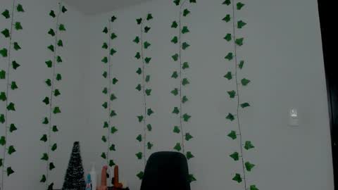 MIA online show from December 22, 10:18 pm