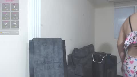 ZOE online show from February 18, 9:55 pm