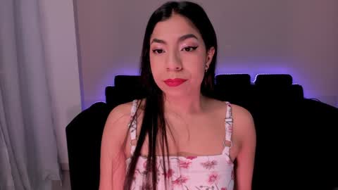 Mia online show from January 27, 12:48 pm