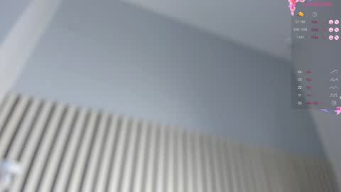 Snapshot of mia_holson chatting on December 23, 2:39 pm I am Mia online show from December 23, 2:39 pm