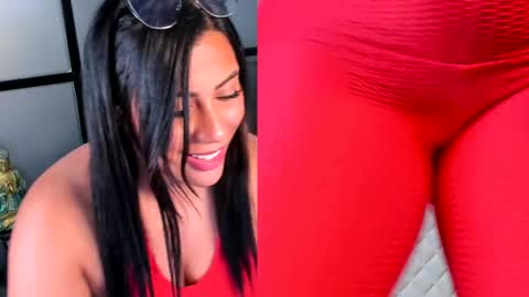 Mia.... Nice to meet you  thumb up me please its important online show from March 11, 7:25 pm