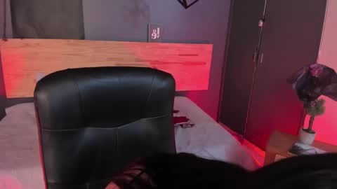 Snapshot of mia_jagger chatting on February 14, 9:10 pm Val online show from February 14, 9:10 pm