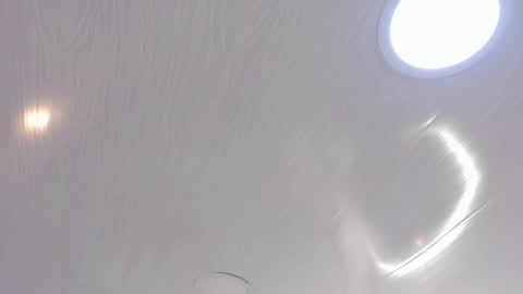 Snapshot of mia_kisses2 chatting on October 30, 2:35 am Mia online show from October 30, 2:35 am