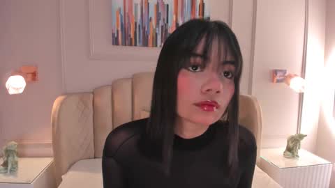 Snapshot of mia_kisses2 chatting on November 23, 2:33 am Mia online show from November 23, 2:33 am