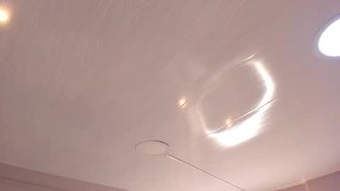 Snapshot of mia_kisses2 chatting on November 30, 2:15 am Mia online show from November 30, 2:15 am