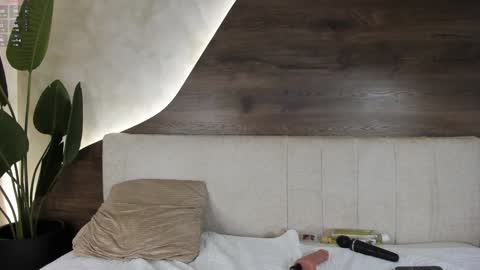 Snapshot of mia_lacy chatting on January 11, 1:27 am mia_lacy online show from January 11, 1:27 am