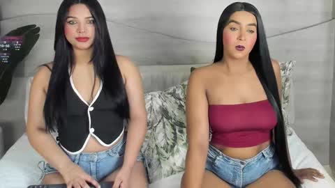 Snapshot of mia_lacy chatting on October 16, 12:39 pm mia_lacy online show from October 16, 12:39 pm