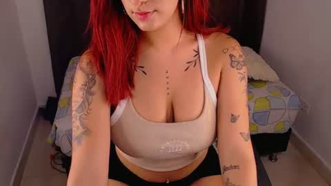 Snapshot of mia_millers2311 chatting on July 7, 3:16 pm mia independent model online show from July 7, 3:16 pm