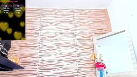 Mariana online show from March 3, 1:42 am