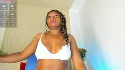 Mariana online show from June 4, 7:09 pm