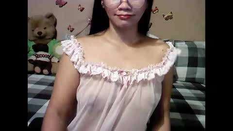 Snapshot of mia_rein chatting on January 8, 12:47 pm mia_rein online show from January 8, 12:47 pm