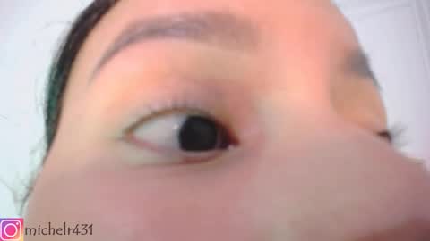 mia reys online show from September 26, 12:42 pm