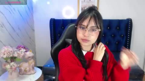 Snapshot of mia_rouse_v chatting on October 15, 1:22 pm Hi Stream 800am to 200pm online show from October 15, 1:22 pm