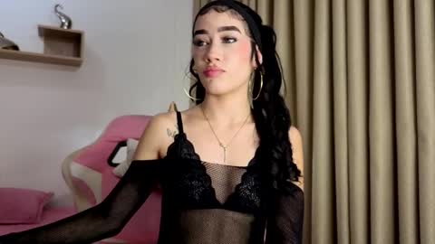 mia_velveet online show from March 16, 8:13 pm