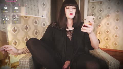 Snapshot of mia_wallase chatting on September 27, 5:18 pm mia_wallase online show from September 27, 5:18 pm